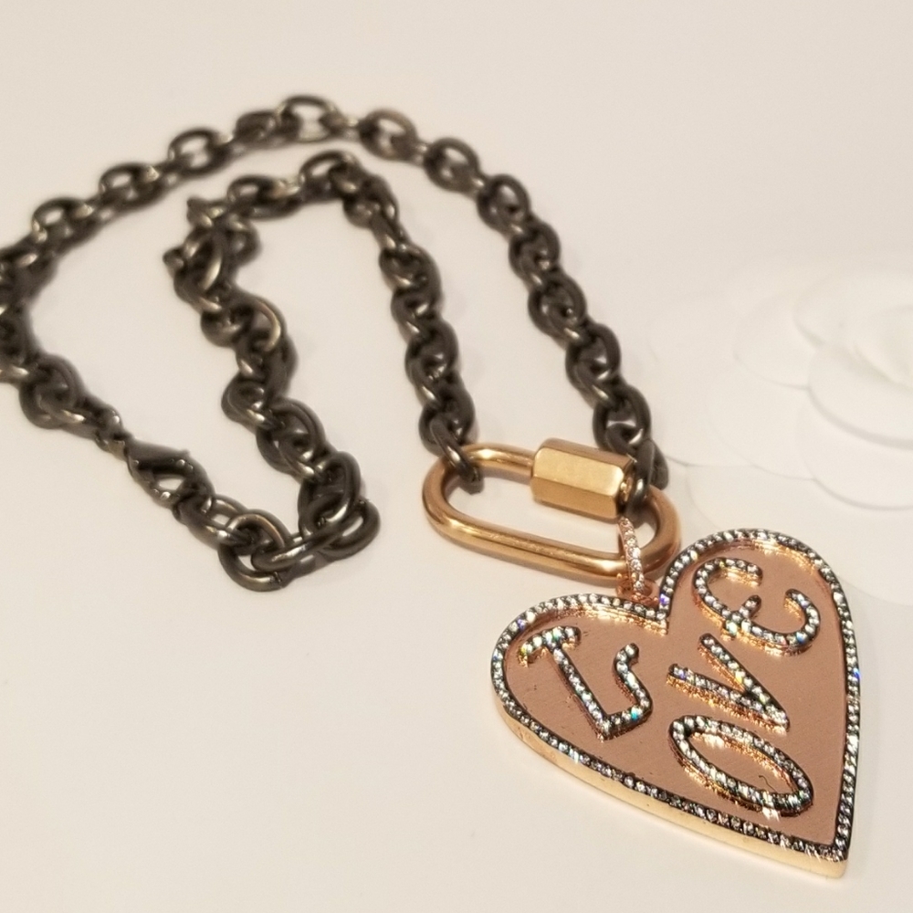 Rosegold Love Heart Carabiner Lock Necklace - Picture 2 of 6